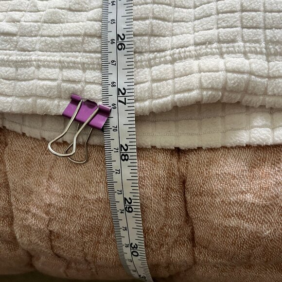 Bandit Running MacroSoft Grid Pullover in XXS - Picture 7 of 7